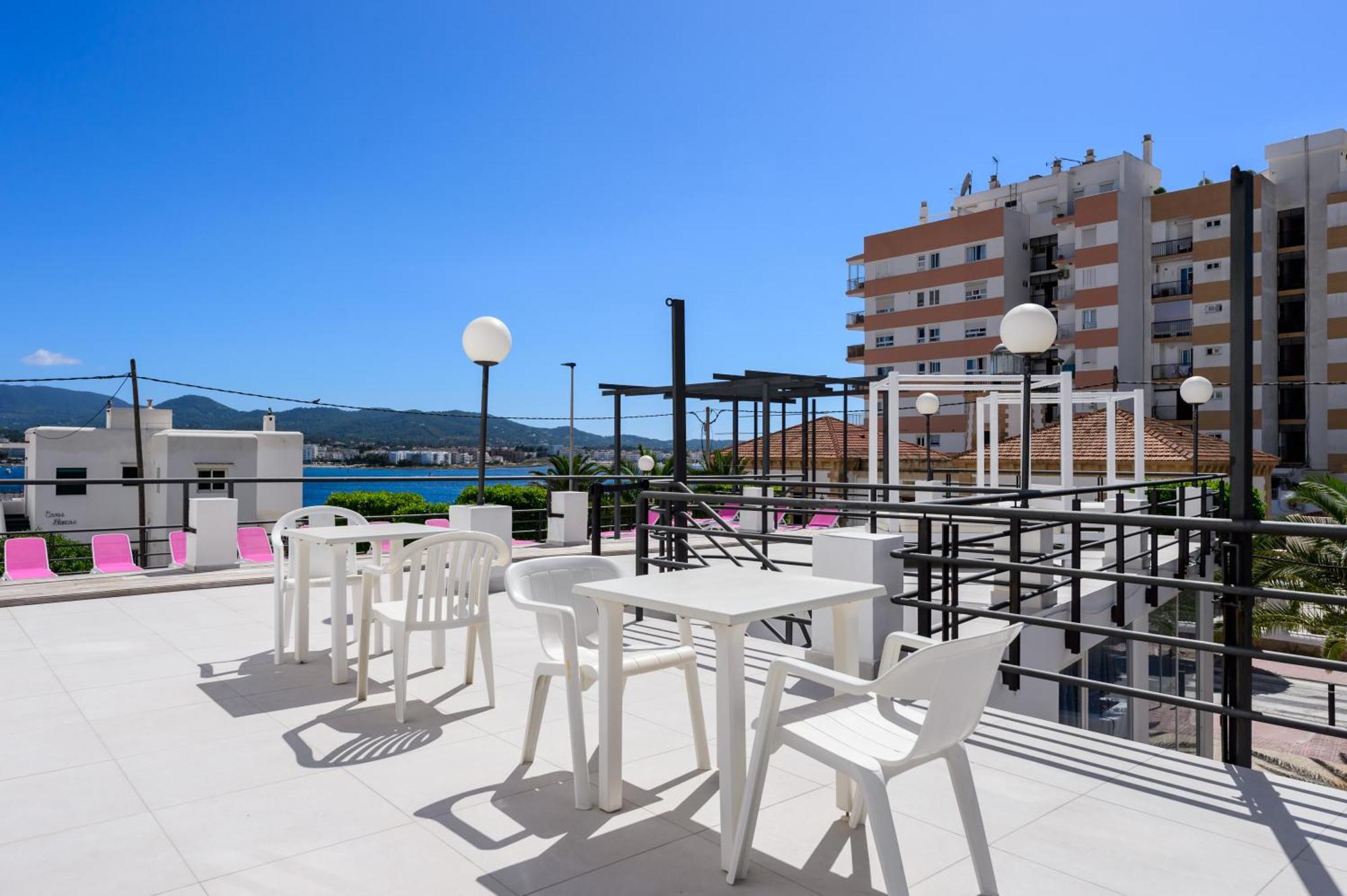 Aparthotel Vibra Sanan - Adults Only San Antonio  Exterior foto