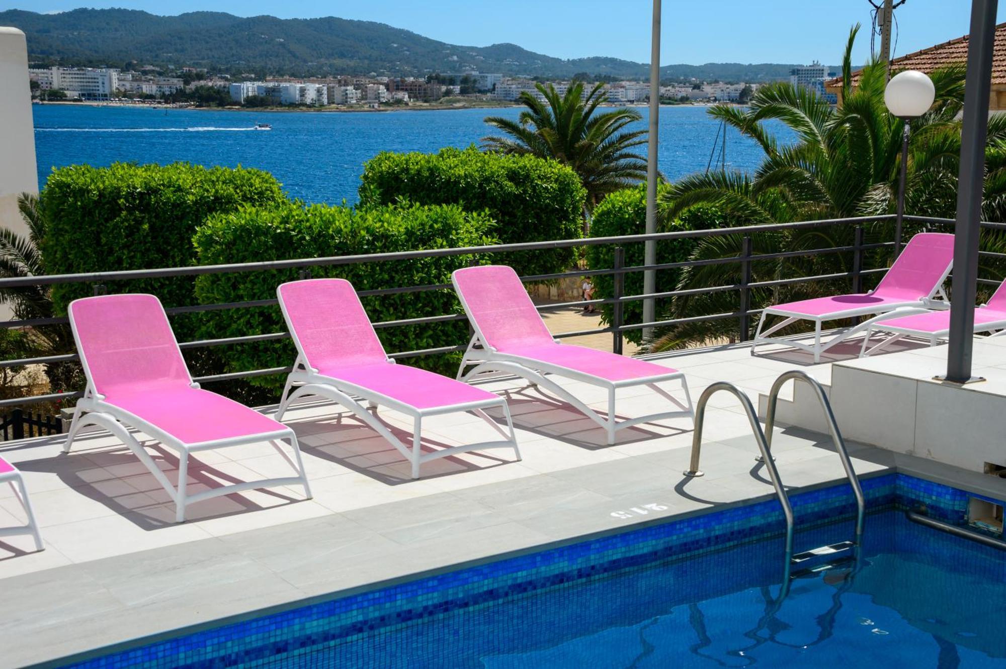 Aparthotel Vibra Sanan - Adults Only San Antonio  Exterior foto